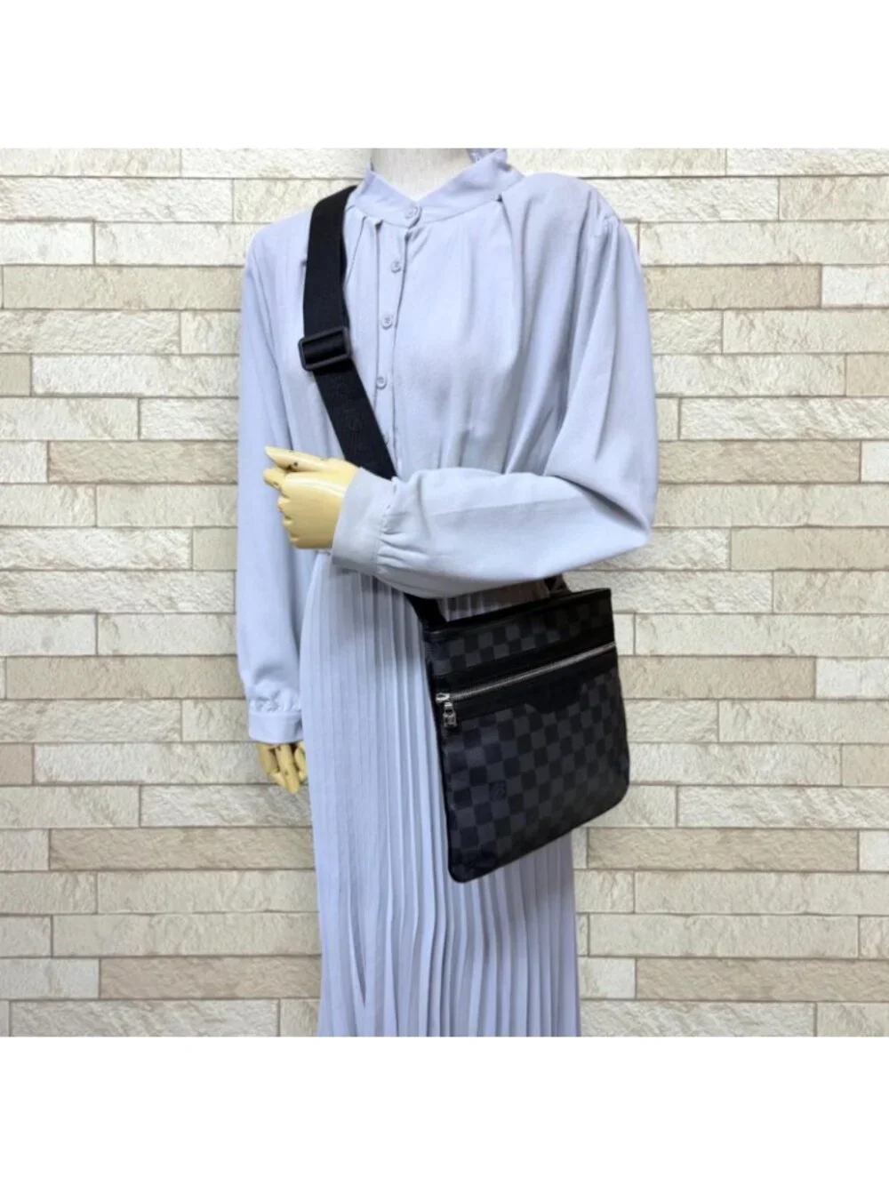 Louis Vuitton brand louis